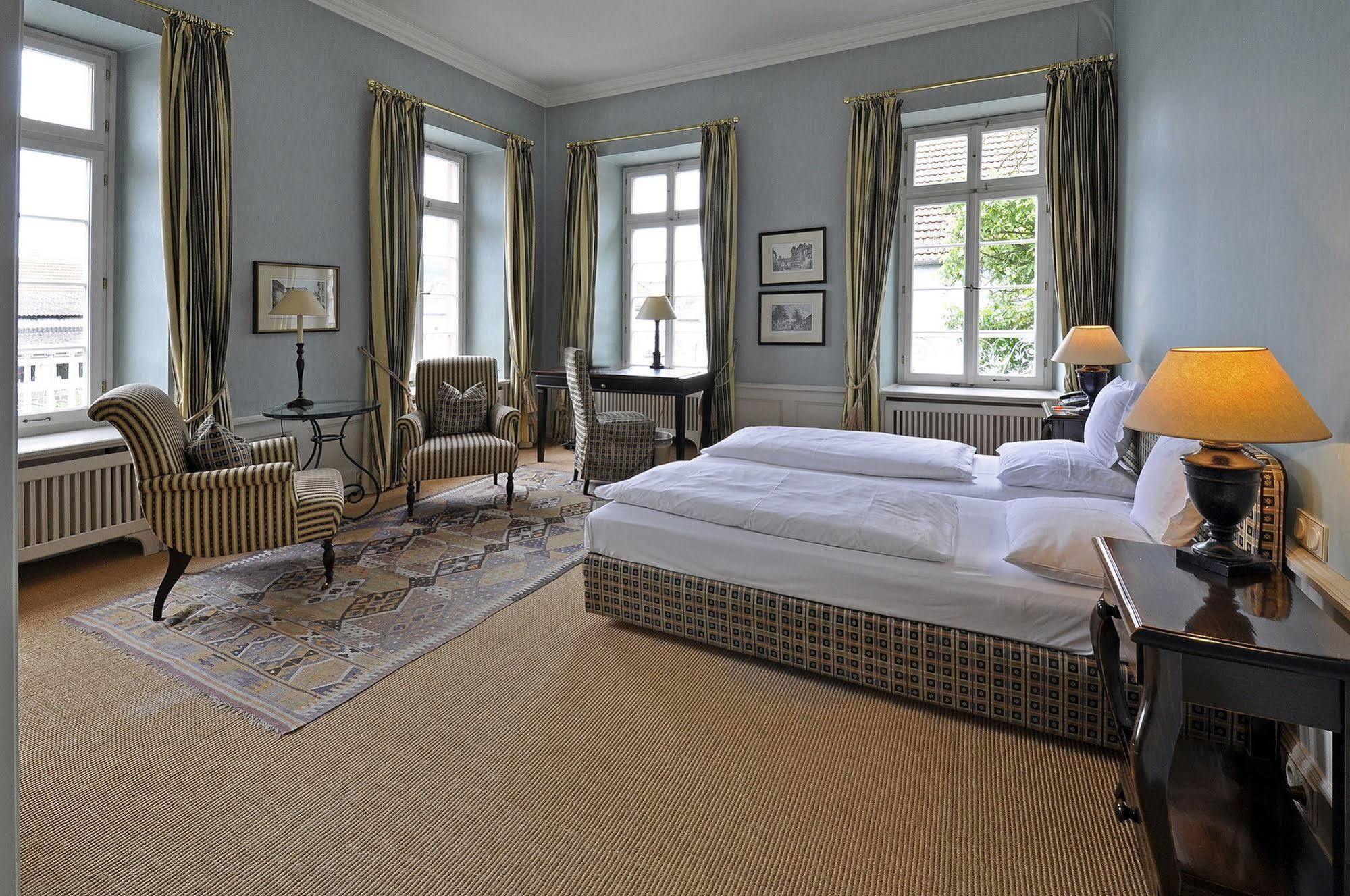 Herrenhaus Von Loew Bad Nauheim Buitenkant foto
