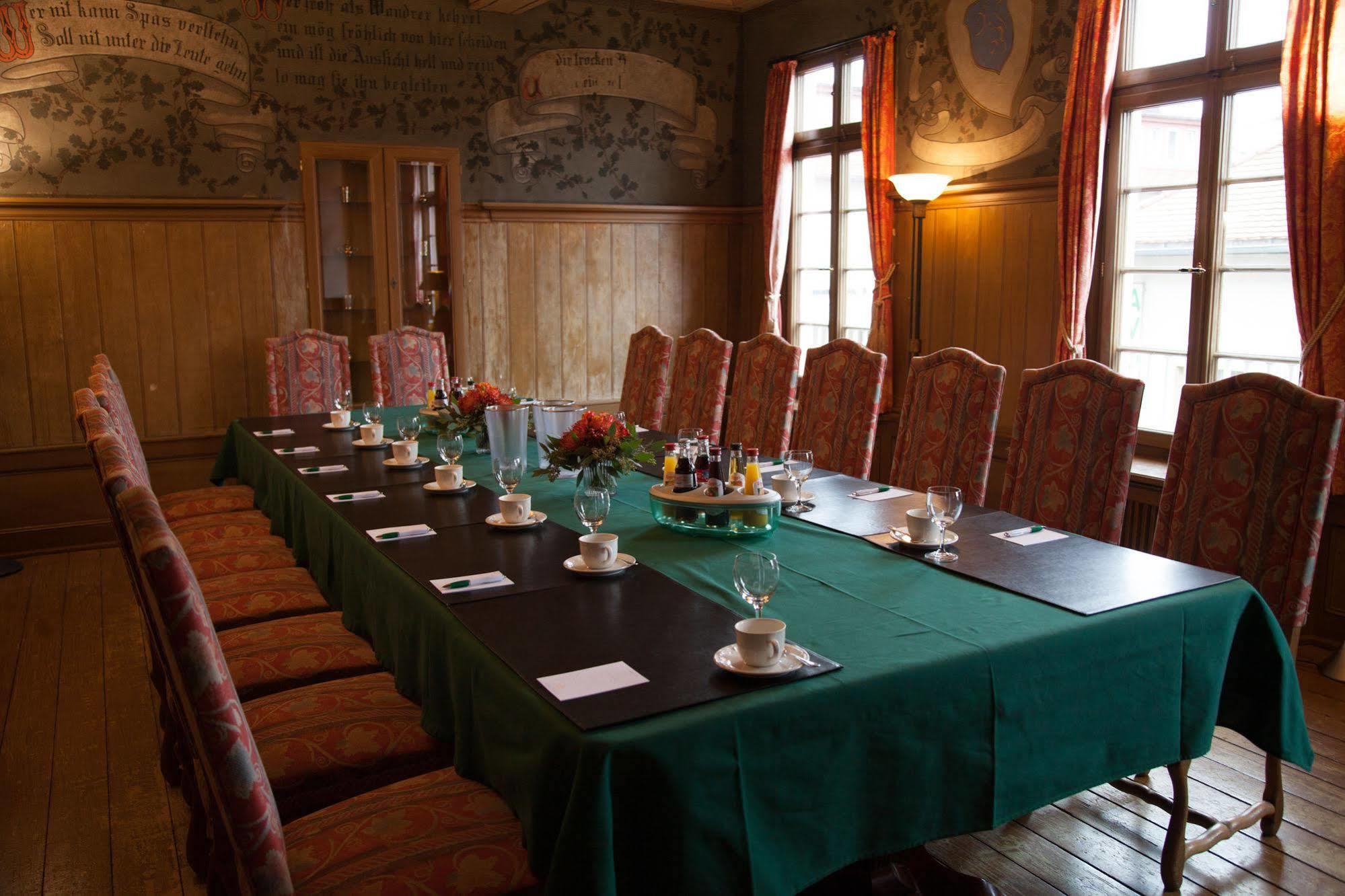 Herrenhaus Von Loew Bad Nauheim Buitenkant foto